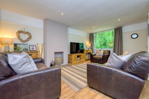 12 Eliot Close, Emmer Green, Reading, RG4 8PP