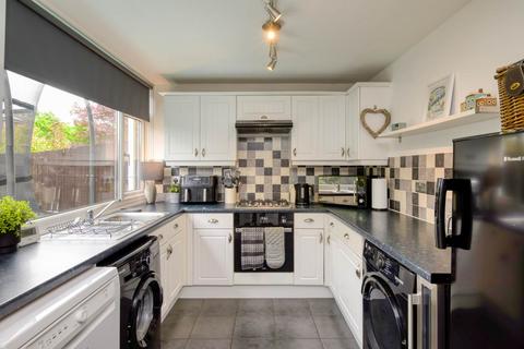 12 Eliot Close, Emmer Green, Reading, RG4 8PP