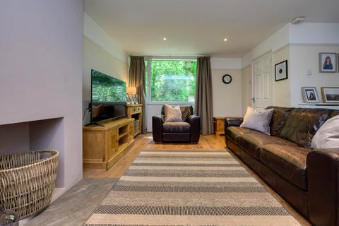 12 Eliot Close, Emmer Green, Reading, RG4 8PP