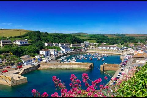 4 bedroom detached house for sale, Pendeen Road, Porthleven, TR13