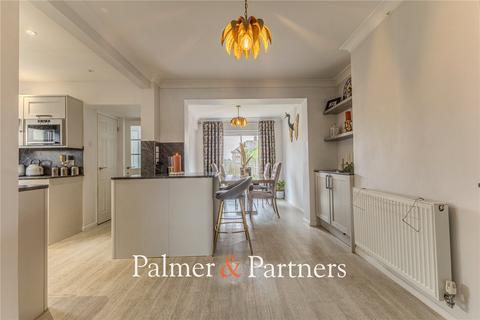 3 bedroom semi-detached house for sale, Colchester Road, Ipswich, Suffolk, IP4