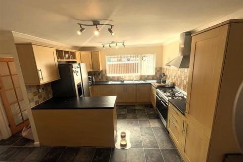 undefined, Windmill Avenue, Paignton TQ3