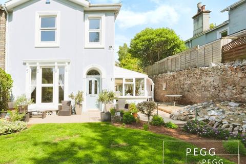 Cleveland Road, Torquay