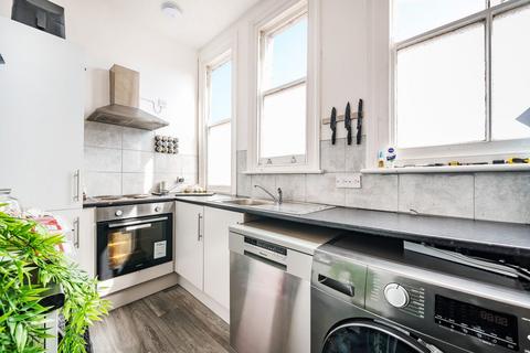 Flat 14, Prince Of Wales House Andover Road, Ludgershall, Andover, SP11 9LZ