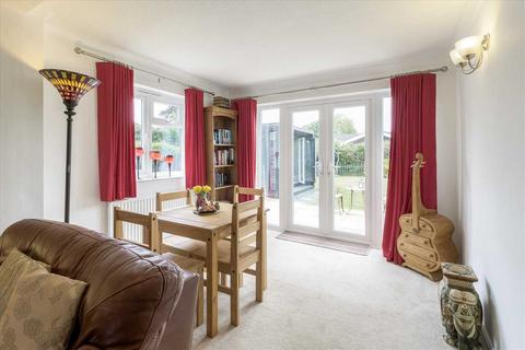 39 Castle Road, Lavendon, Olney, MK46 4JE