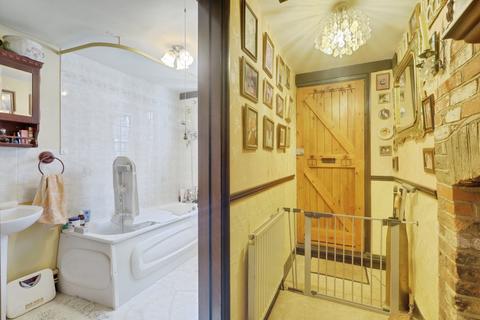 undefined, High Street, Great Wakering, SS3