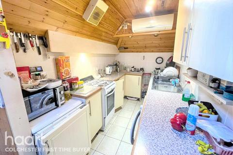 2 bedroom maisonette for sale, Church Walk, Colchester