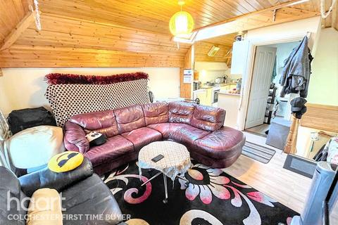 2 bedroom maisonette for sale, Church Walk, Colchester