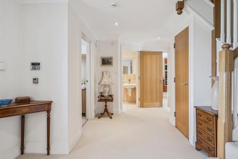 undefined, Croft Close, Chalfont St Peter SL9