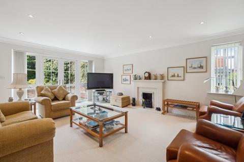 undefined, Croft Close, Chalfont St Peter SL9
