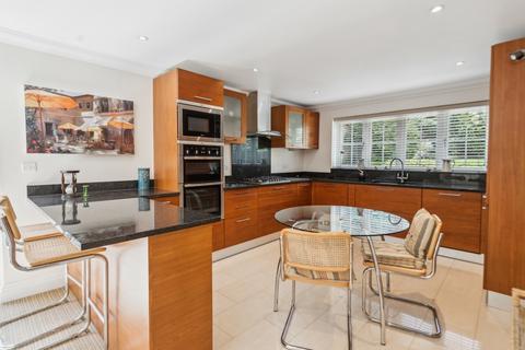 undefined, Croft Close, Chalfont St Peter SL9