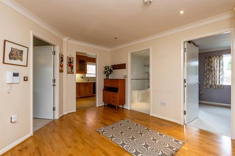 2 bedroom apartment for sale, Roslyn Court, Willow Wong, Burton Joyce, Nottingham