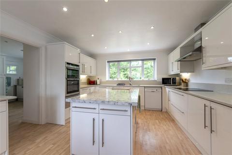 6 Manor Close, Sparkford, Yeovil, BA22 7JZ