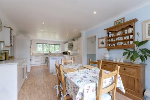 6 Manor Close, Sparkford, Yeovil, BA22 7JZ