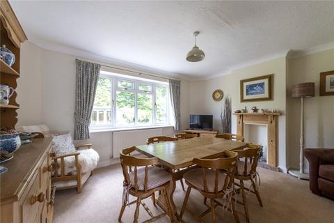 6 Manor Close, Sparkford, Yeovil, BA22 7JZ