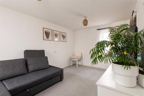 Parking to rent, Whimbrel Close, Sittingbourne, Kent, ME10