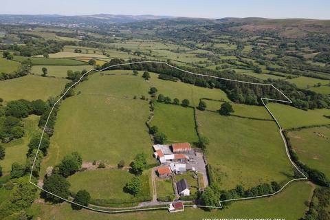 3 bedroom property with land for sale, Heol Troeon Bach, Llanedi, Pontarddulais, SA4
