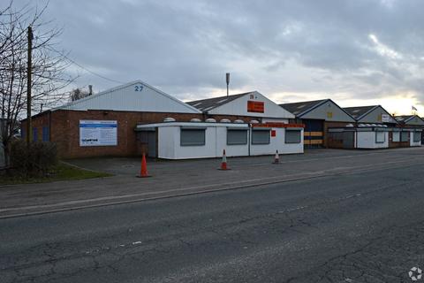 Warehouse to rent, Carlyon Rd Atherstone CV9 1LH