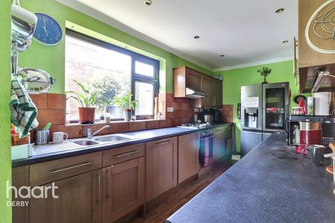38 Cavendish Way, Mickleover, Derby, DE3 9BL