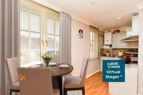 2 bedroom maisonette for sale, Lesbourne Road, Reigate, Surrey