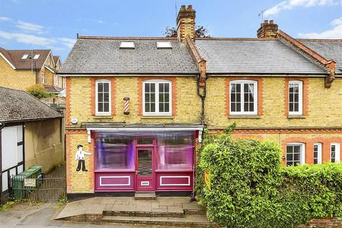 2 bedroom maisonette for sale, Lesbourne Road, Reigate RH2
