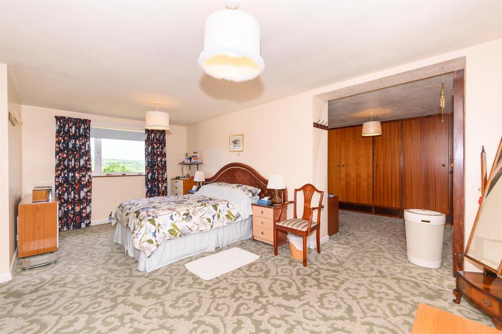 Bedroom 1 (master bedroom)
