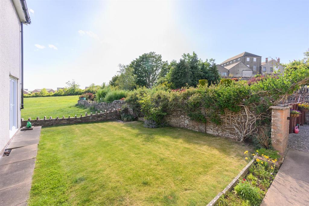 Side garden