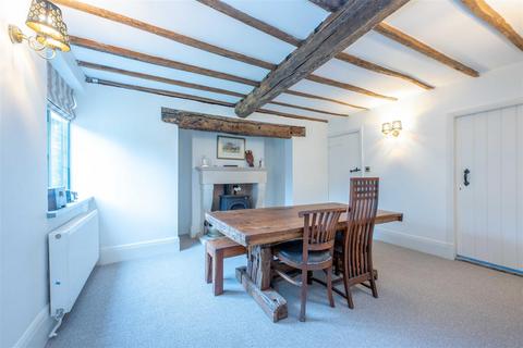 The Chestnuts Weatheroak Hill, Alvechurch, Birmingham, B48 7EA