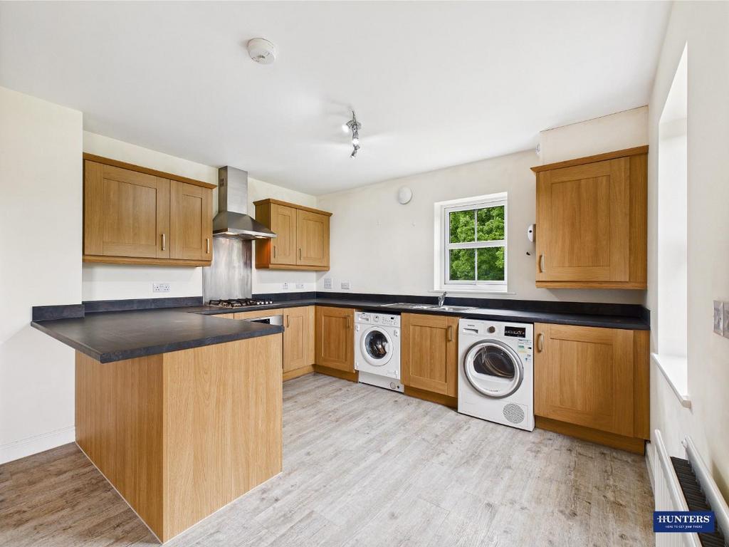 Kitchen & Living Room