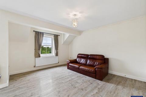 10 Haydock Drive, Carlisle, CA2 4QY