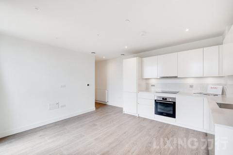 2 bedroom apartment to rent, Affinity View, Twelvetrees Park, E16