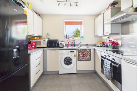 undefined, Longhorn Avenue, Gloucester, Gloucestershire, GL1