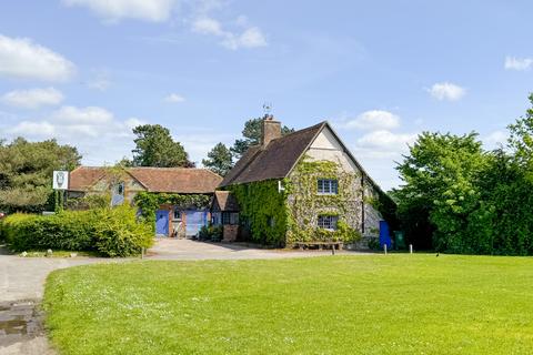 5 bedroom detached house for sale, Westlington Green