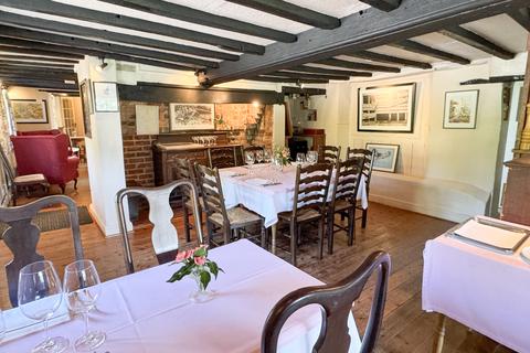 5 bedroom detached house for sale, Westlington Green