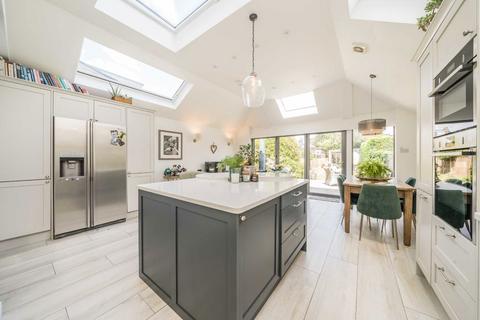 4 bedroom house for sale, Victor Road, Teddington TW11