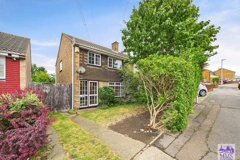 57 Pepper Hill, Northfleet, Gravesend, DA11 8EN