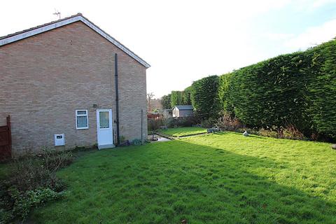 3 bedroom semi-detached house for sale, Moores Close, Bugbrooke