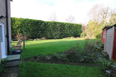 3 bedroom semi-detached house for sale, Moores Close, Bugbrooke