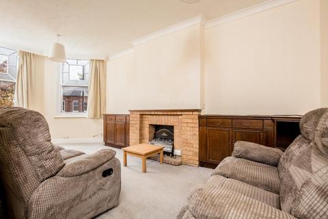 1 bedroom in a house share to rent, Fordwych Road, West Hampstead, London
