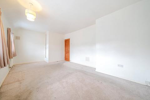 16 Burnham Road, Morden, SM4 5LX