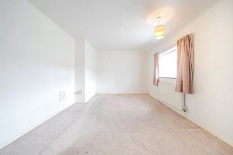 16 Burnham Road, Morden, SM4 5LX