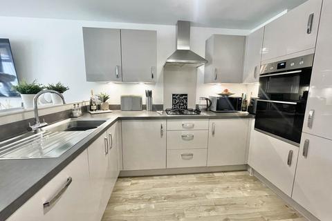 4 bedroom townhouse for sale, Baileys Crescent, Abingdon