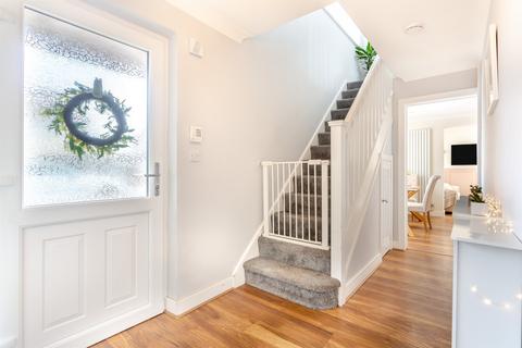 1 Crossway, Rogiet, Caldicot, NP26 3SH