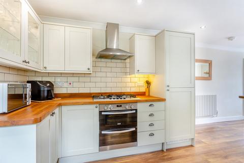 1 Crossway, Rogiet, Caldicot, NP26 3SH