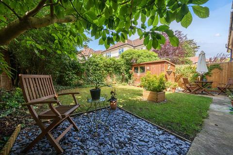 49 School Road, Charlton Kings, Cheltenham, GL53 8BL