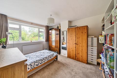 49 School Road, Charlton Kings, Cheltenham, GL53 8BL