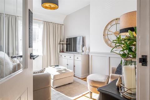34 Approach Row, East Wemyss, Kirkcaldy, KY1 4LB