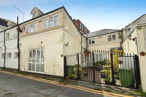 undefined, Bouverie Road West, Folkestone