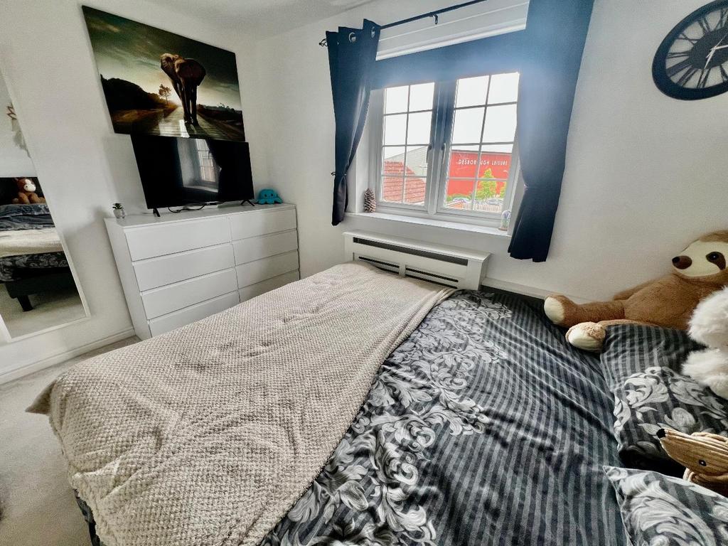 Main Bedroom