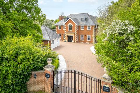 5 bedroom detached house for sale, Bicknacre Road, Danbury